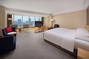 Crowne Plaza Zhuhai City Center by IHG