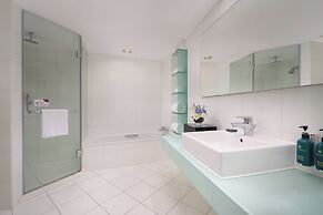 Crowne Plaza Zhuhai City Center by IHG