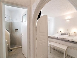 Artemis Suites