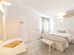 Artemis Suites