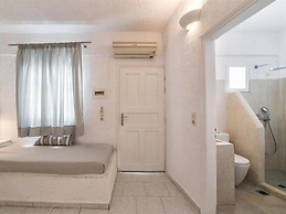 Artemis Suites