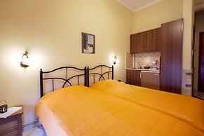 Mpalkoni Sti Monemvasia