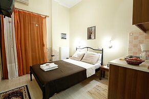 Mpalkoni Sti Monemvasia