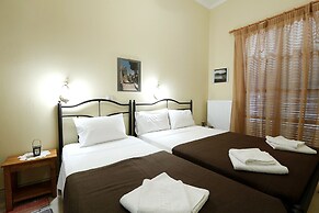 Mpalkoni Sti Monemvasia