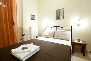 Mpalkoni Sti Monemvasia