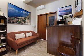 Mpalkoni Sti Monemvasia