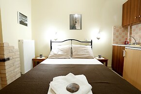 Mpalkoni Sti Monemvasia