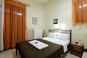 Mpalkoni Sti Monemvasia