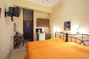 Mpalkoni Sti Monemvasia