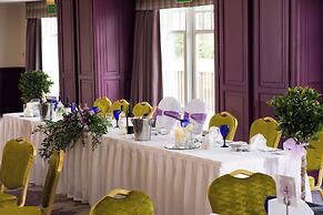 Leonardo Boutique Huntingtower Perth