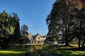 Leonardo Boutique Huntingtower Perth