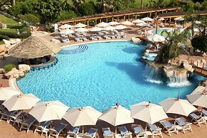 Hilton Pyramids Golf