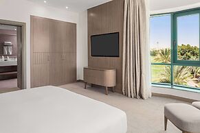 Hilton Pyramids Golf