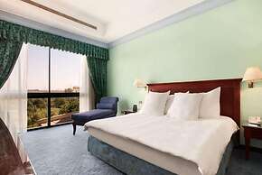 Hilton Pyramids Golf