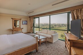 Hilton Pyramids Golf