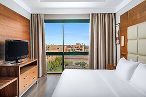 Hilton Pyramids Golf