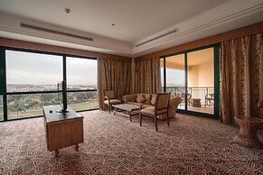 Hilton Pyramids Golf