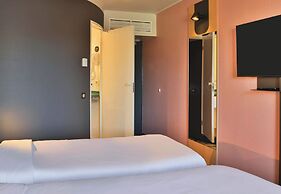 B&B HOTEL Les Sables-d'Olonne Centre Gare