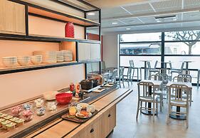 B&B HOTEL Les Sables-d'Olonne Centre Gare