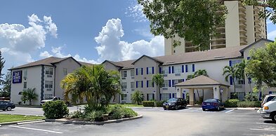 InTown Suites Extended Stay Fort Myers