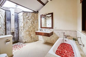 Puri Bagus Candidasa