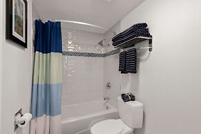 Best Western Plus Manhattan Beach Hotel