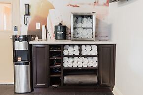 Best Western Plus Manhattan Beach Hotel