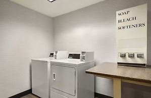 Spark by Hilton Woburn Boston