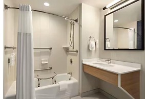 Spark by Hilton Woburn Boston