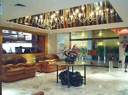 Segovia Regency Hotel