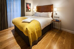 Premier Suites Dublin Leeson Street