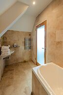 Premier Suites Dublin Leeson Street