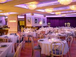 Fairmont Dubai