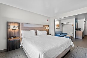 Holiday Inn Express West Point by IHG