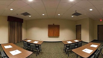 Holiday Inn Express And Suites by IHG