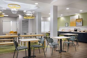 Spark by Hilton Guelph