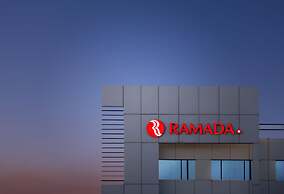 Ramada by Wyndham Qurum Beach