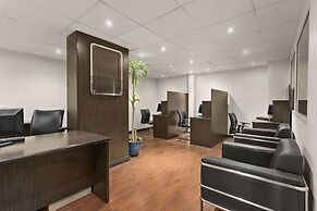 Ramada by Wyndham Qurum Beach