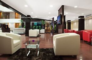 Ramada by Wyndham Qurum Beach