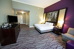 DoubleTree by Hilton Hotel Savannah Historic District