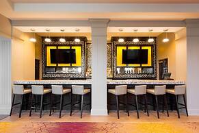 DoubleTree by Hilton Hotel Savannah Historic District