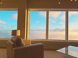 Land's End Resort
