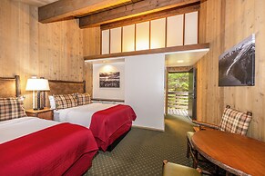 Glacier Bay Lodge