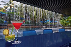 Marriott's Phuket Beach Club