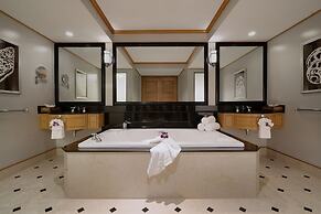 Marriott's Phuket Beach Club