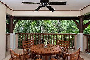 Marriott's Phuket Beach Club