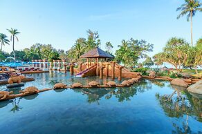 Marriott's Phuket Beach Club