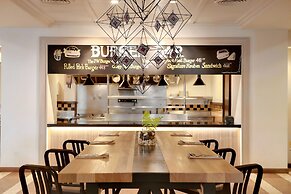 Marriott's Phuket Beach Club