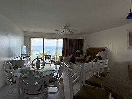 Sapphire Beach Club Resort