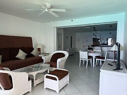 Sapphire Beach Club Resort